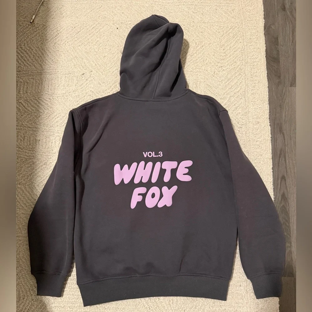 White Fox Vol.3 Grey Hoodie - Picture 2 of 3